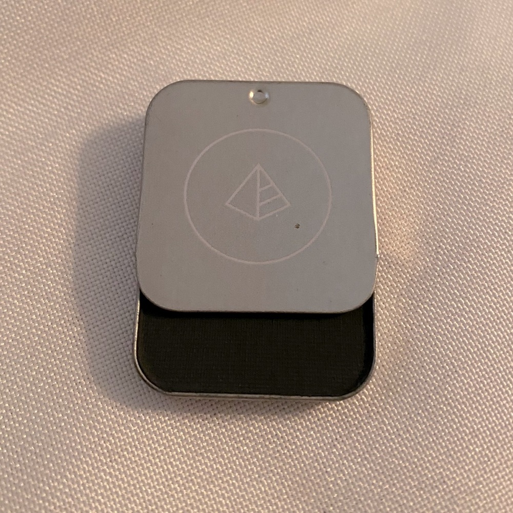 Maskcara Salem eyeshadow